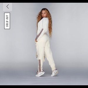 Ivy Park Cargo Sweatpants